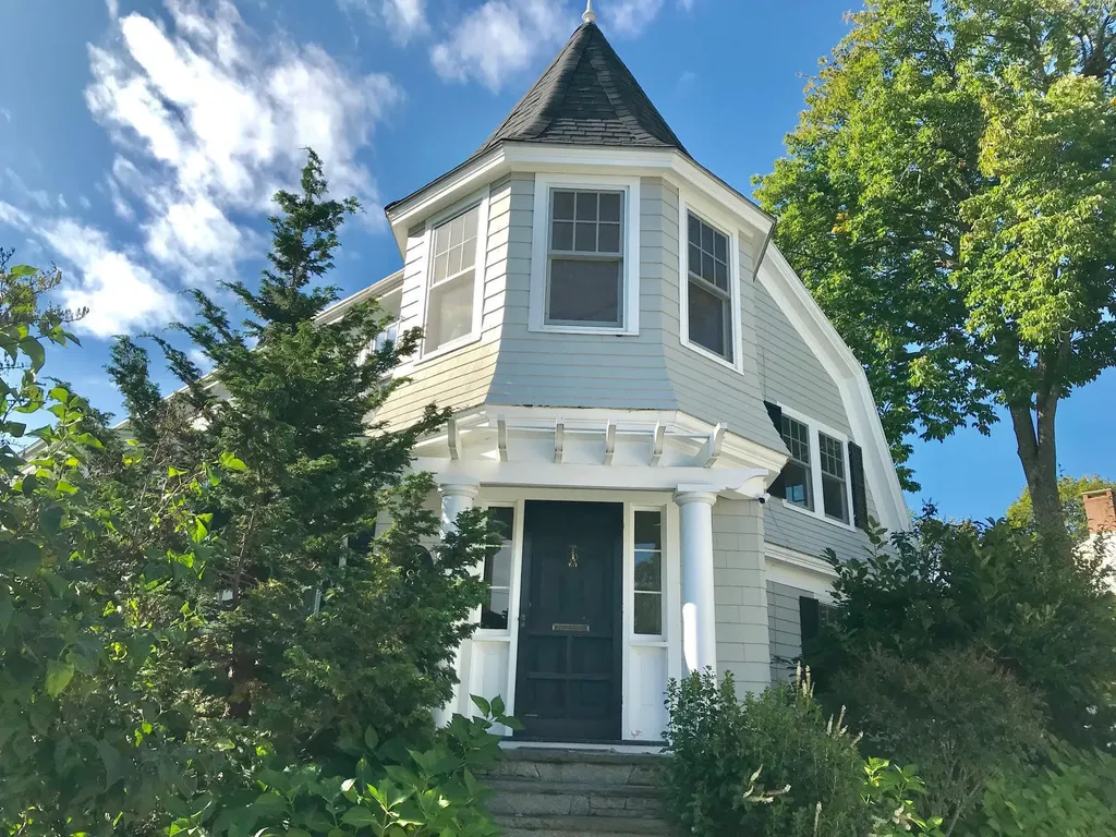 87 Bay View Street Camden ME 04843