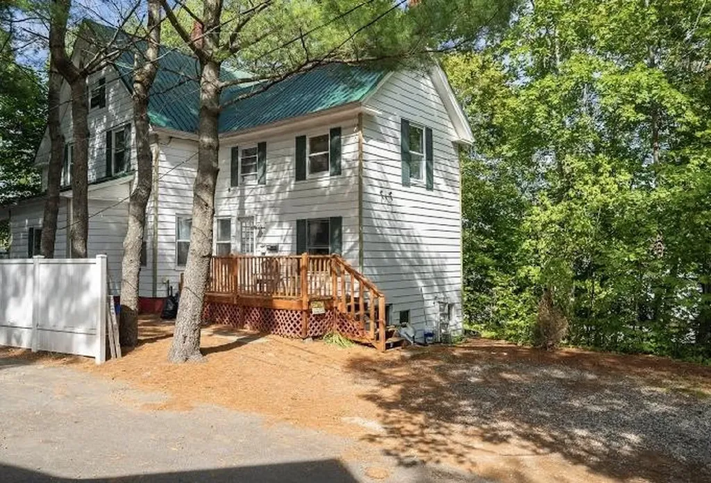 5 Hunton Place Auburn ME 04210