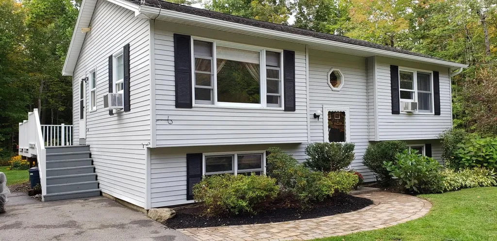 143 Stone Road Vassalboro ME 04989