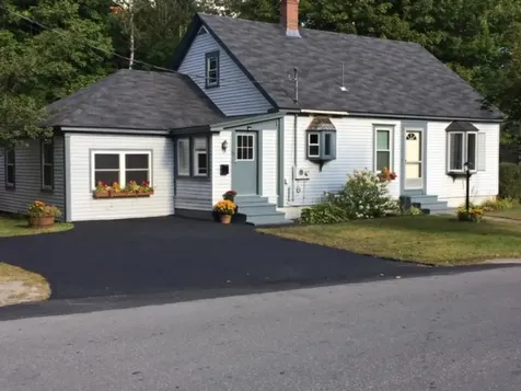 133 North Street Farmington ME 04938