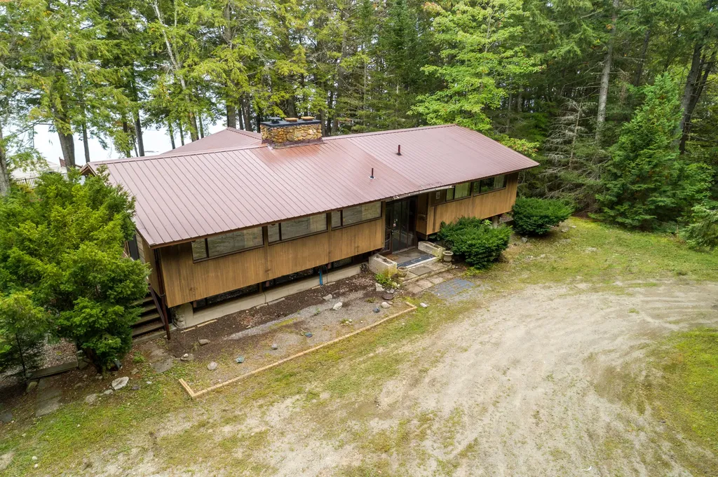 571 Nicolin Road Ellsworth ME 04605