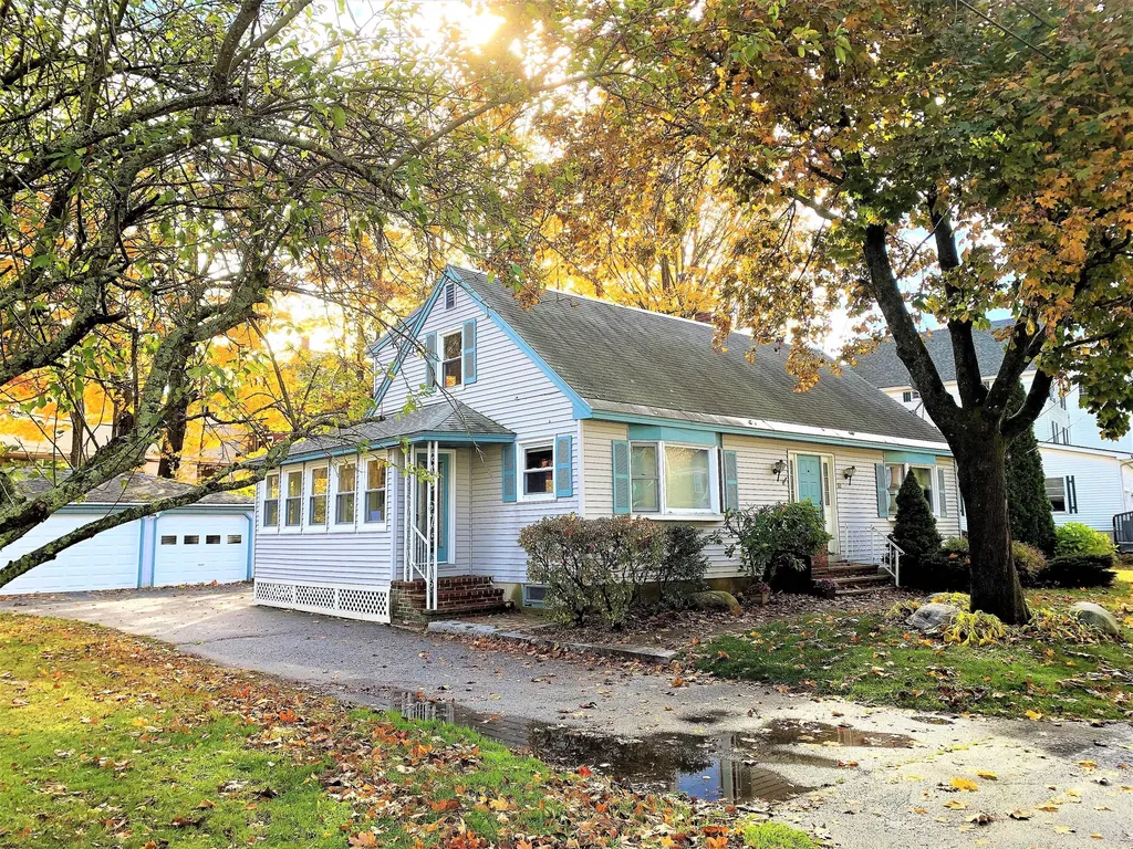 10 Maple Street Brunswick ME 04011