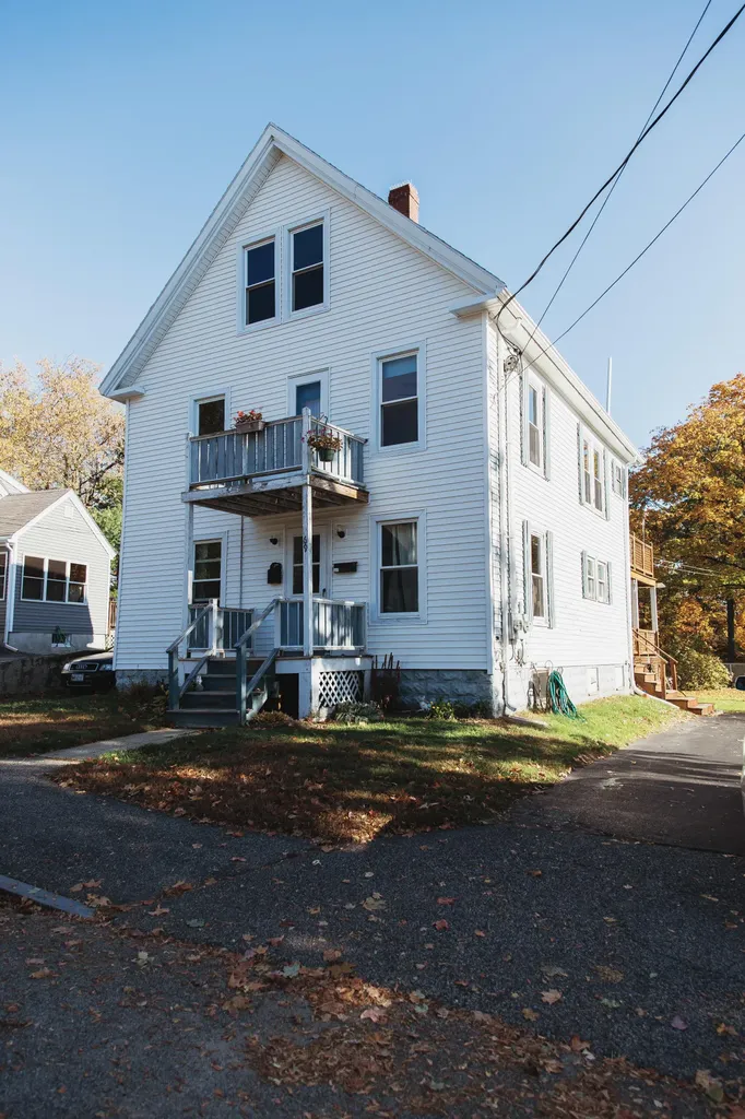 69 Myrtle Street Westbrook ME 04092