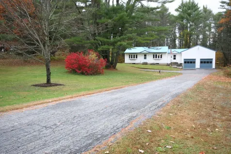 25 Fairview Avenue Gray ME 04039