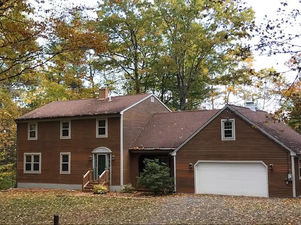30 Tallyrand Drive Winthrop ME 04364