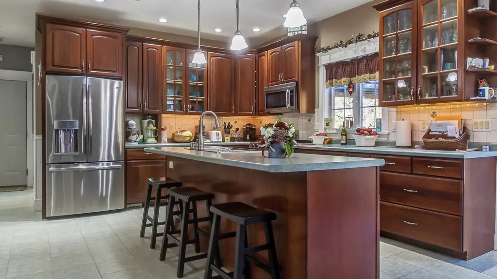 32 Stag Hollow Greene ME 04236