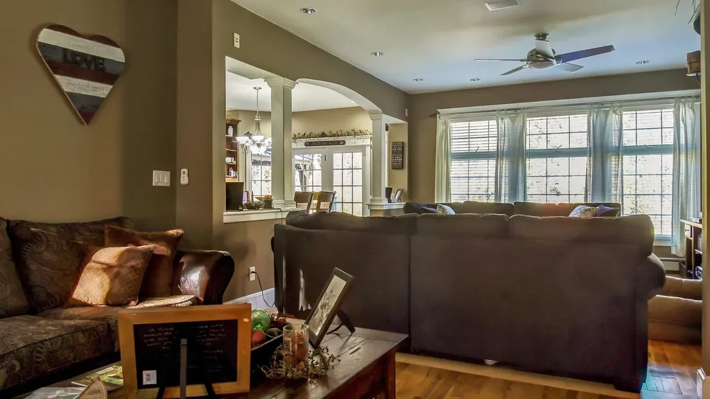 32 Stag Hollow Greene ME 04236