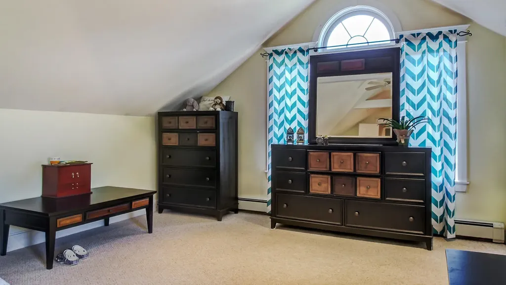 32 Stag Hollow Greene ME 04236