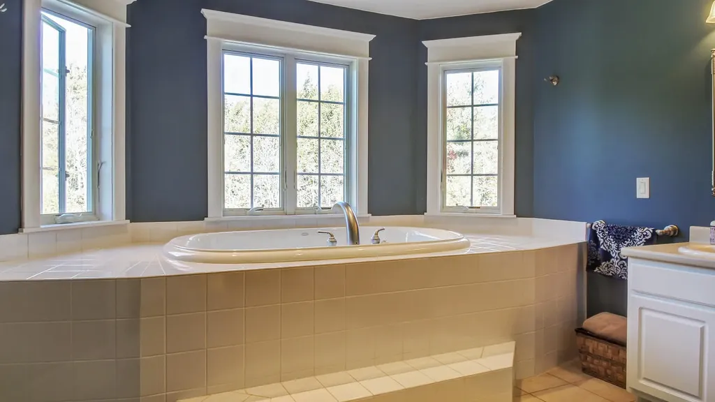 32 Stag Hollow Greene ME 04236