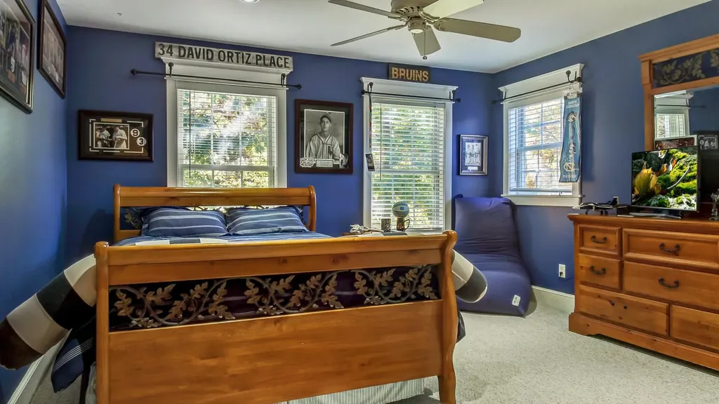 32 Stag Hollow Greene ME 04236