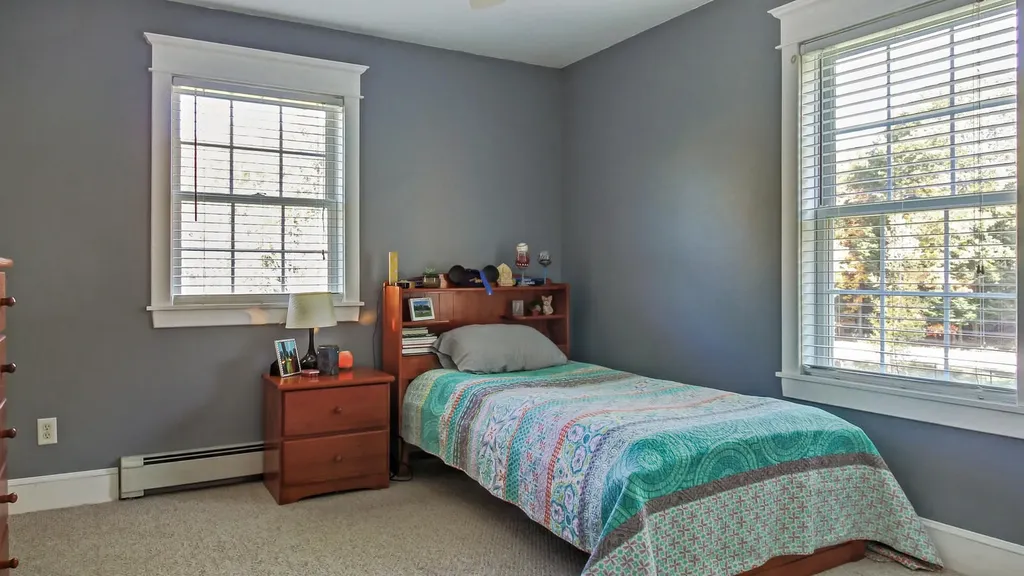 32 Stag Hollow Greene ME 04236