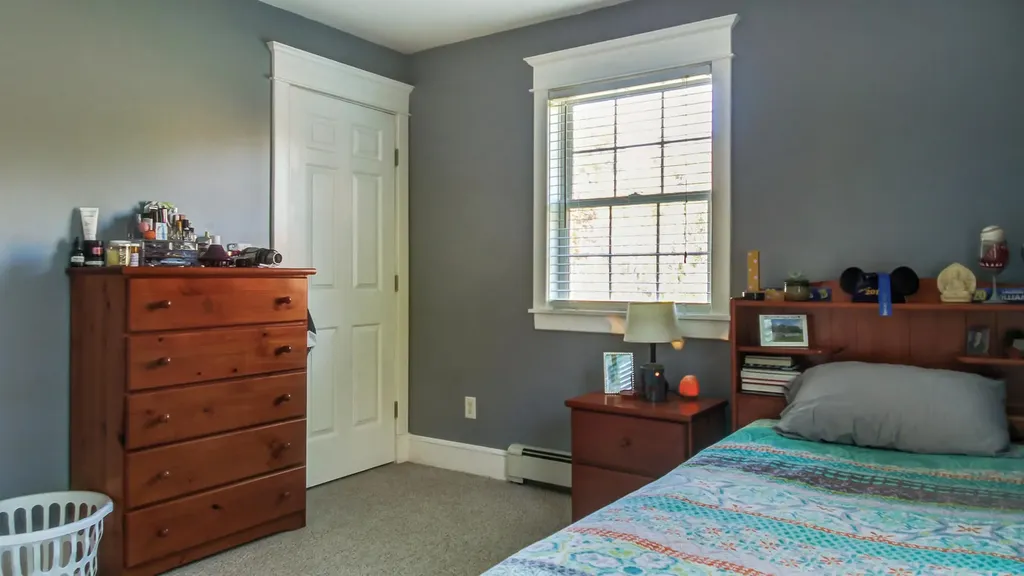 32 Stag Hollow Greene ME 04236