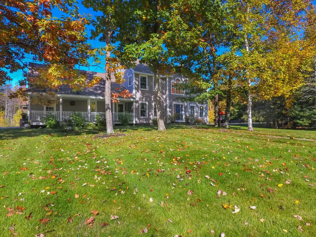 32 Stag Hollow Greene ME 04236
