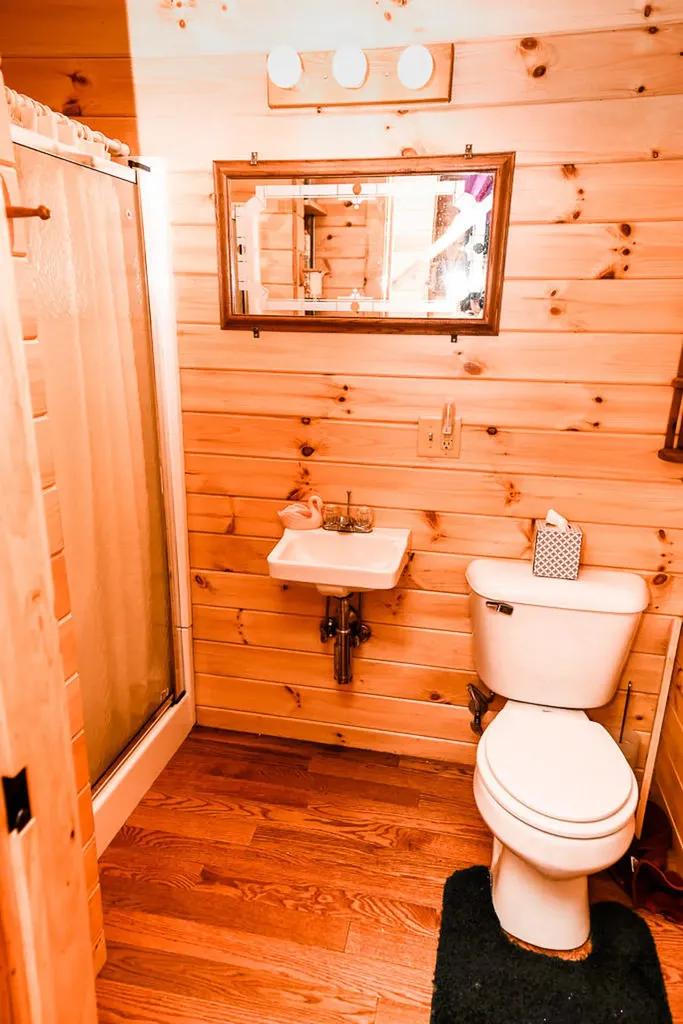 11 Whites Lane Chesterville ME 04938