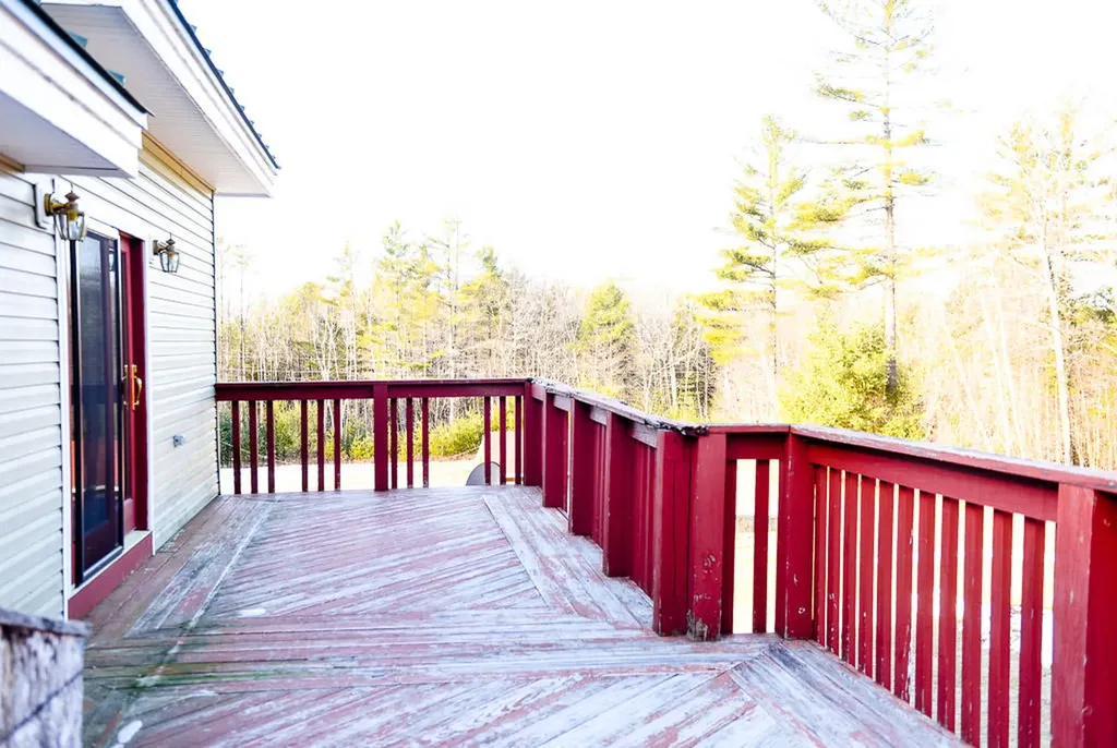 11 Whites Lane Chesterville ME 04938