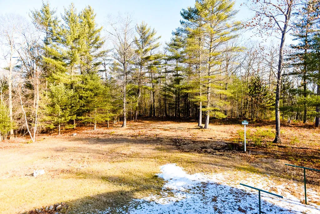 11 Whites Lane Chesterville ME 04938