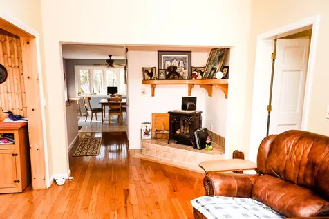 11 Whites Lane Chesterville ME 04938