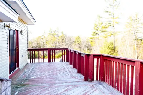 11 Whites Lane Chesterville ME 04938
