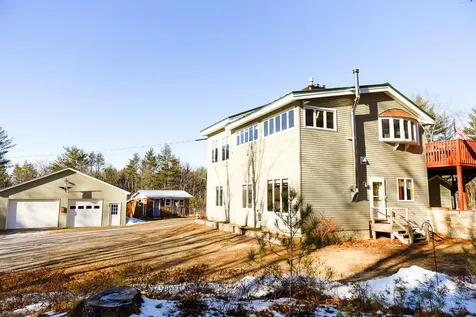 11 Whites Lane Chesterville ME 04938
