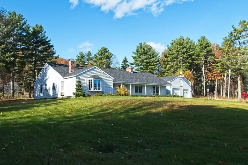 66 Ballou Drive Lincolnville ME 04849
