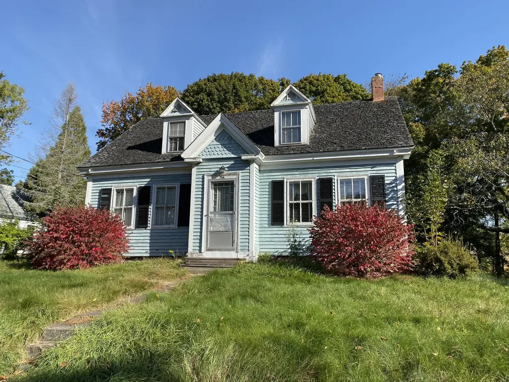 59 Rankin Street Rockland ME 04841