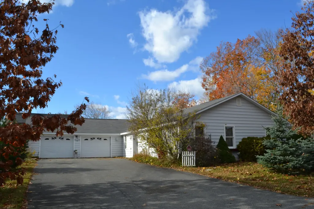 168 Central Street Pittsfield ME 04967