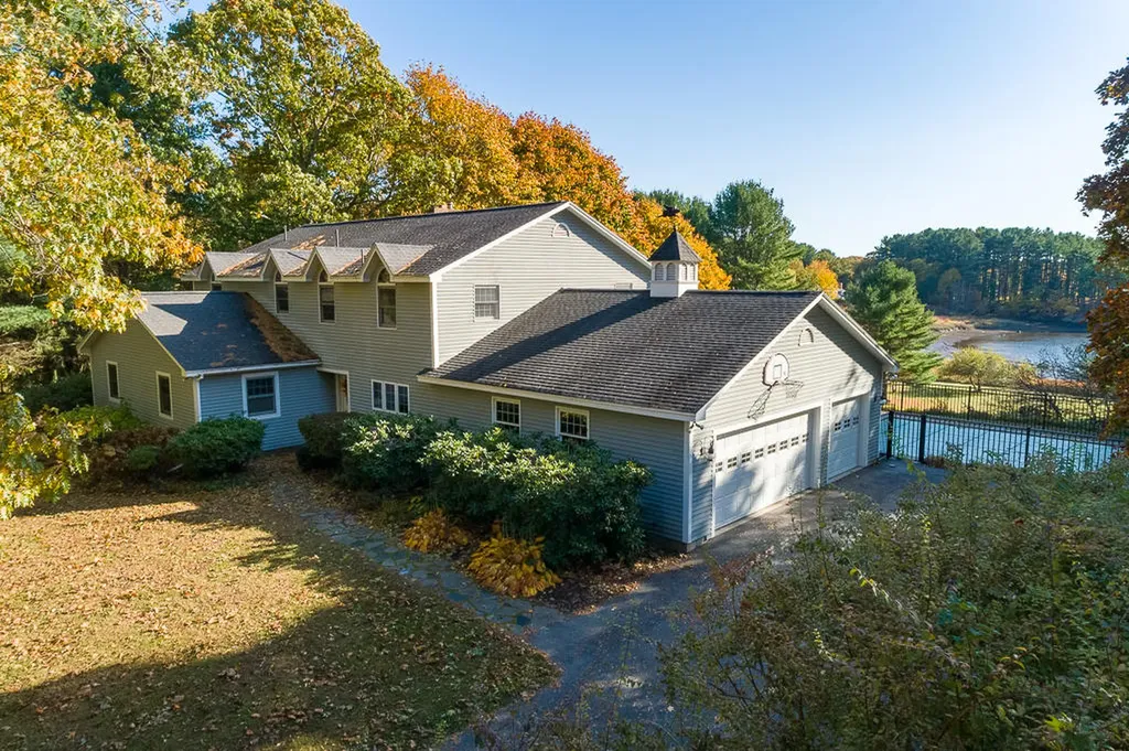 289 Ferry Road Saco ME 04072