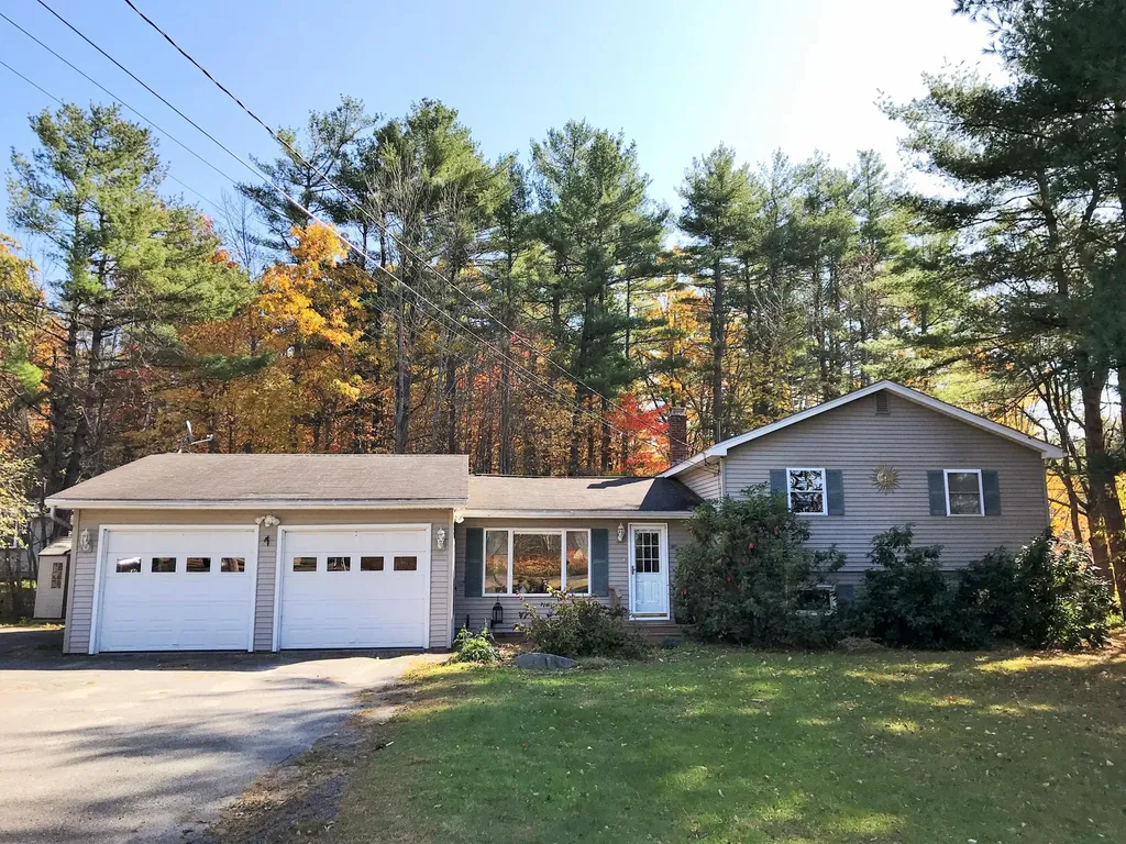 2560 N Belfast Avenue Augusta ME 04330