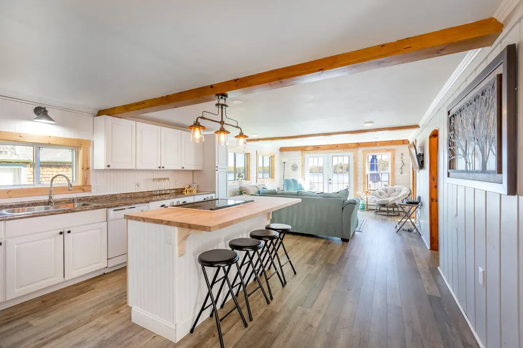 1041 Tasker Road Augusta ME 04330