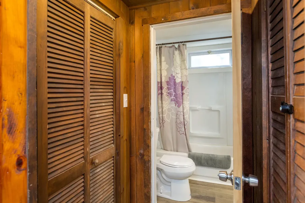 1041 Tasker Road Augusta ME 04330