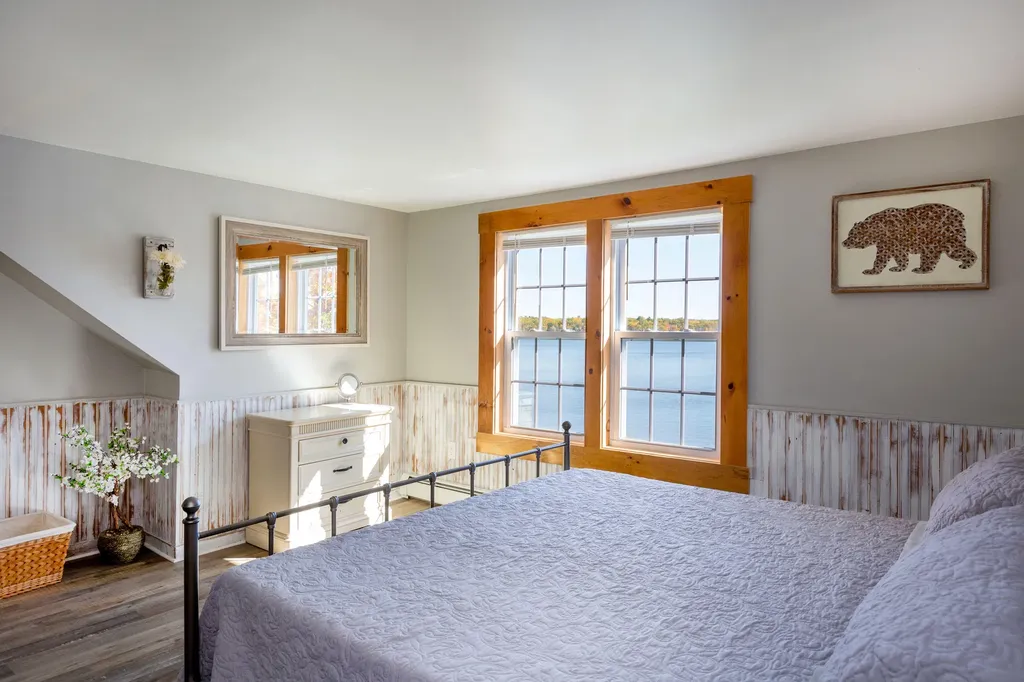 1041 Tasker Road Augusta ME 04330