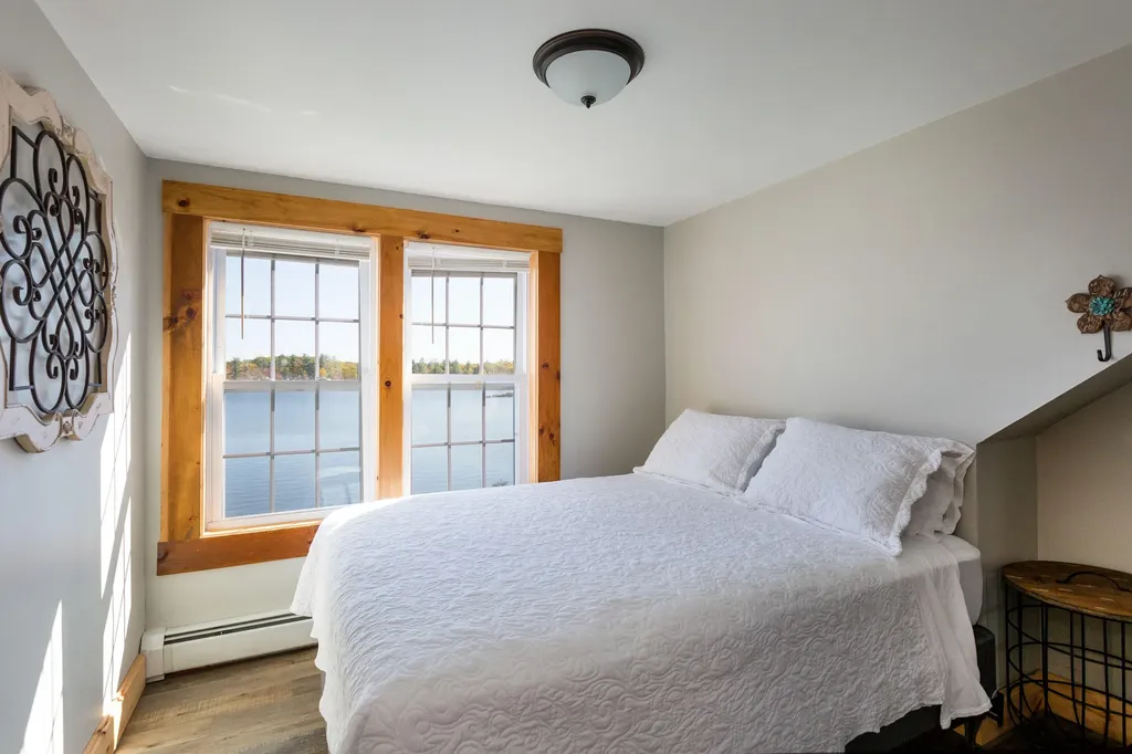 1041 Tasker Road Augusta ME 04330