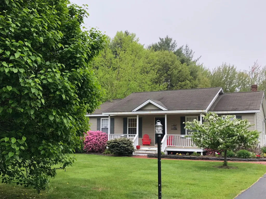 84 Blueberry Lane Gray ME 04039