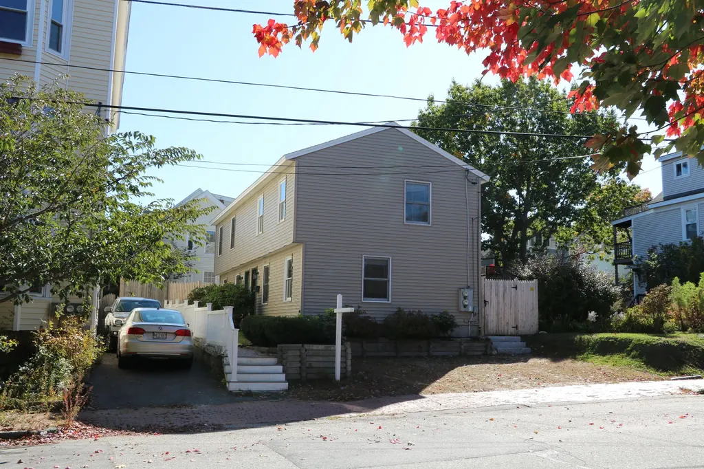54-56 Montreal Street Portland ME 04101