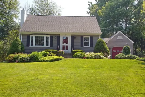 113 Abby Lane Portland ME 04103
