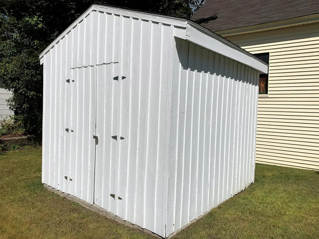 27 Prescott Street Sanford ME 04073