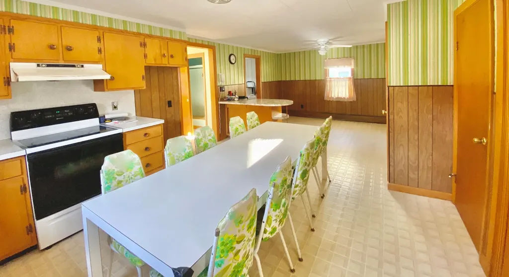 27 Prescott Street Sanford ME 04073