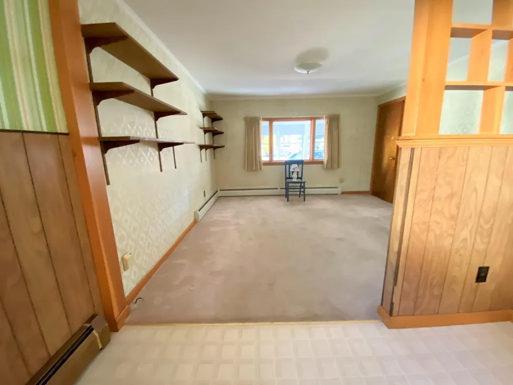 27 Prescott Street Sanford ME 04073