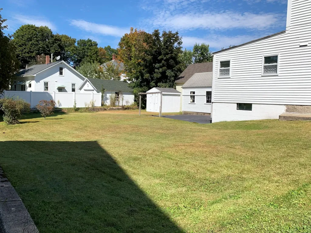 27 Prescott Street Sanford ME 04073