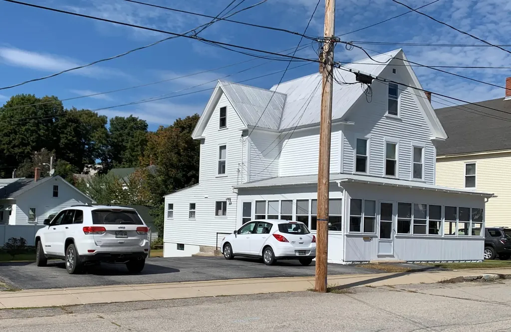 27 Prescott Street Sanford ME 04073