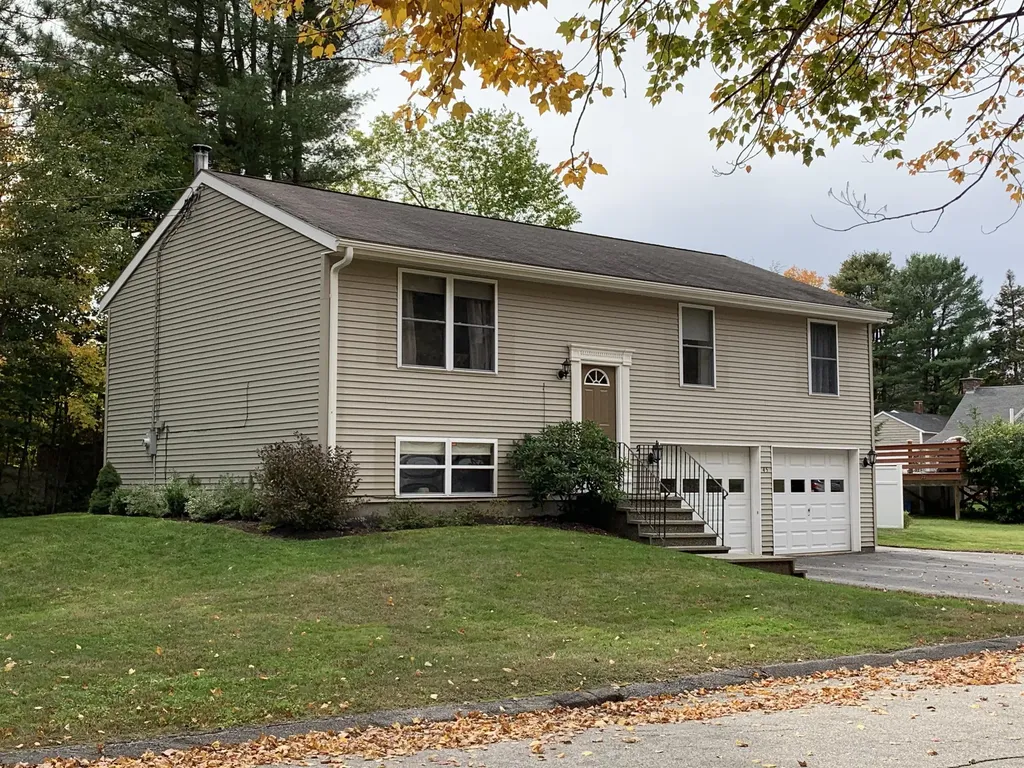 45 Carson Street Auburn ME 04210