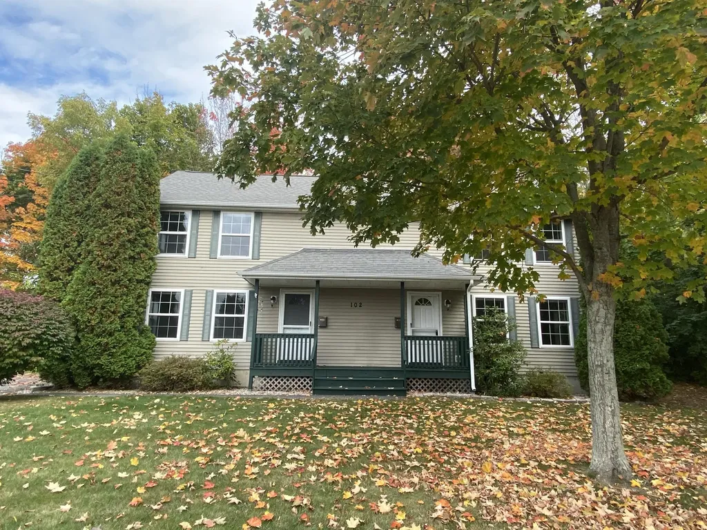 102 Common Street Saco ME 04072