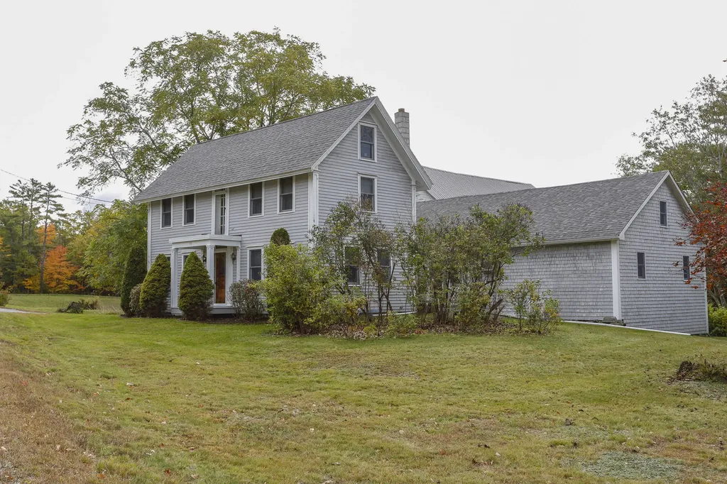 119 Stevens Pond Road Liberty ME 04949