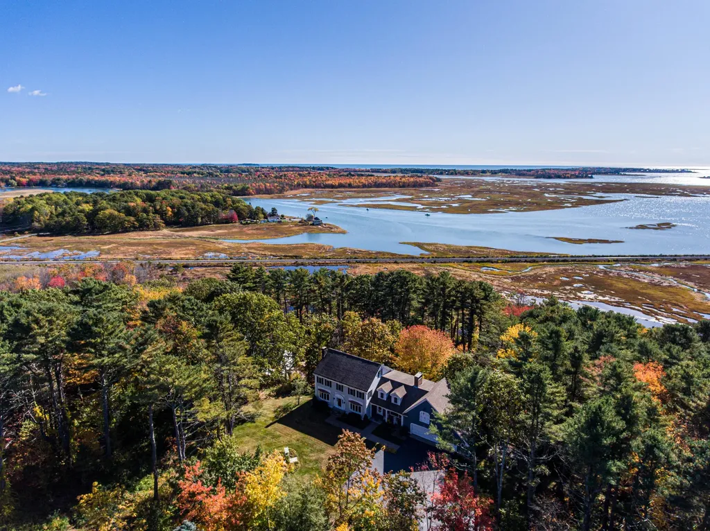 10 High Point Road Scarborough ME 04074