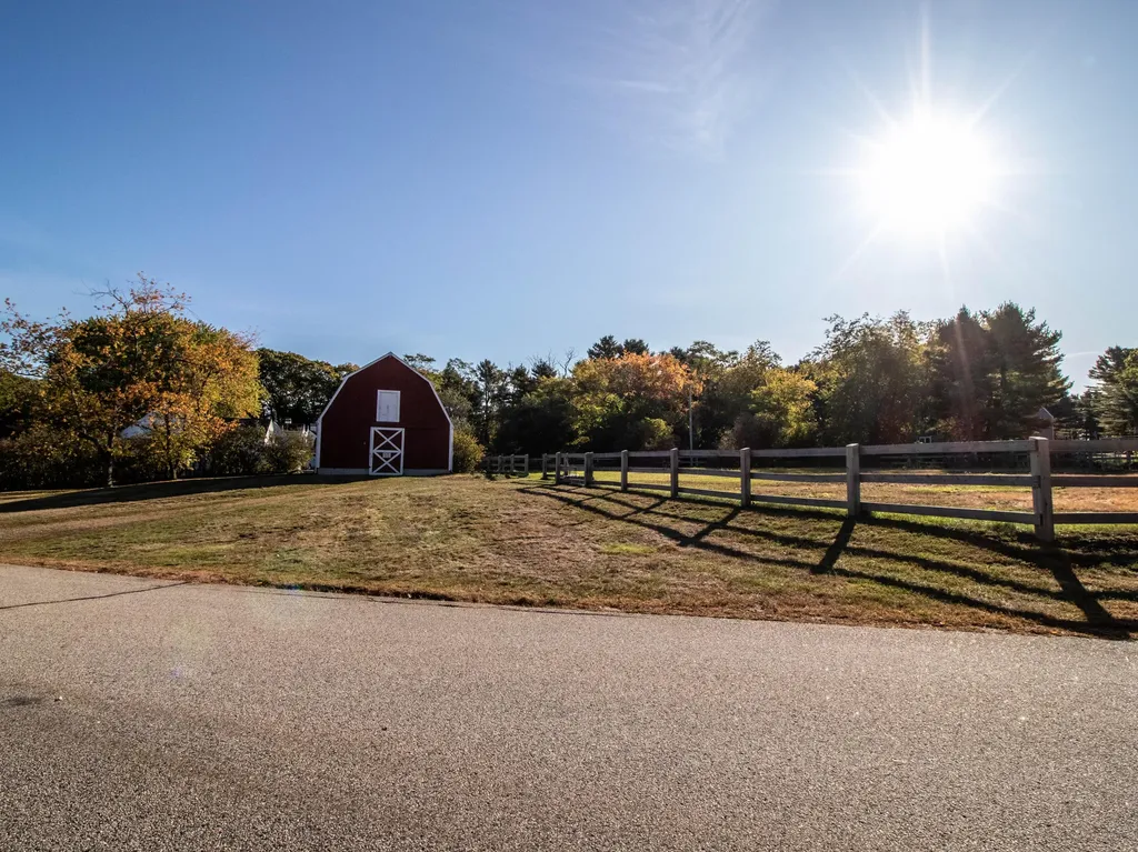 10 High Point Road Scarborough ME 04074