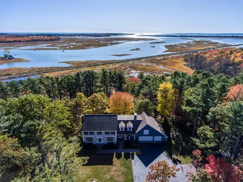 10 High Point Road Scarborough ME 04074