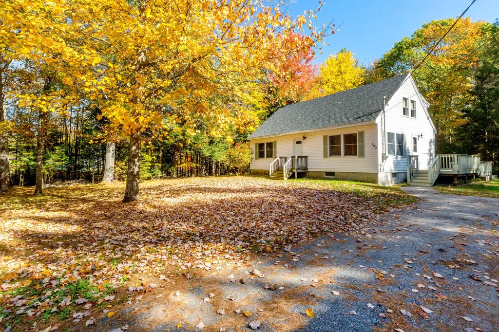 123 White Road Bowdoinham ME 04008