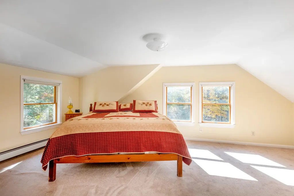 123 White Road Bowdoinham ME 04008