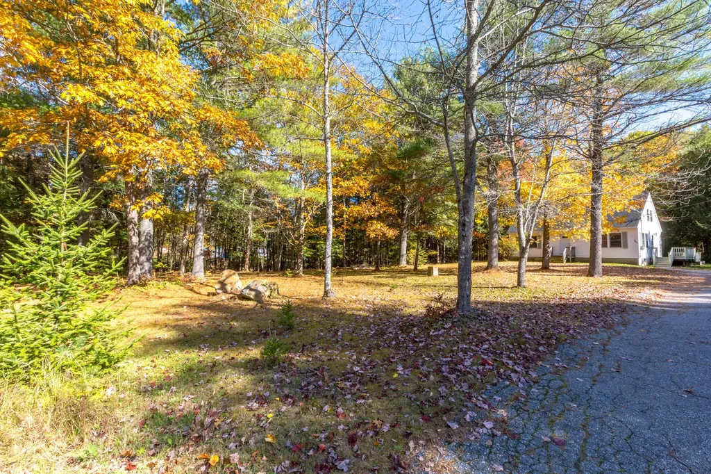 123 White Road Bowdoinham ME 04008