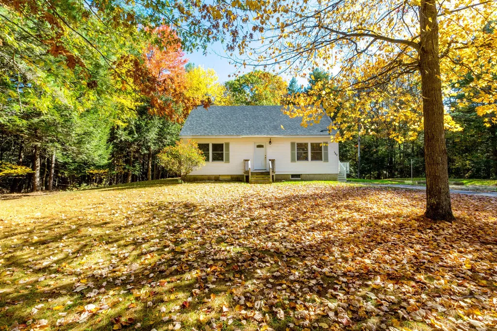 123 White Road Bowdoinham ME 04008